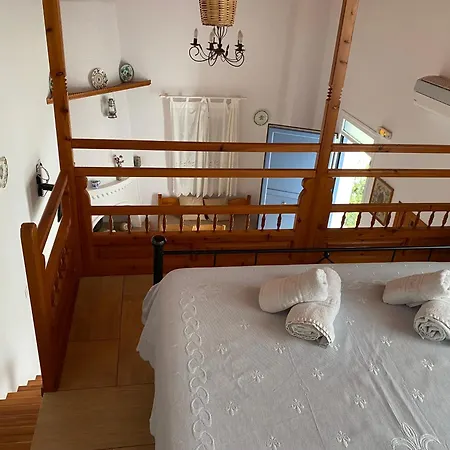 Pelagos On Gyrismata Apartahotel 3*