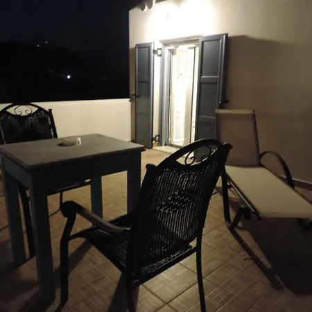 Pelagos On Gyrismata Apartahotel 3*