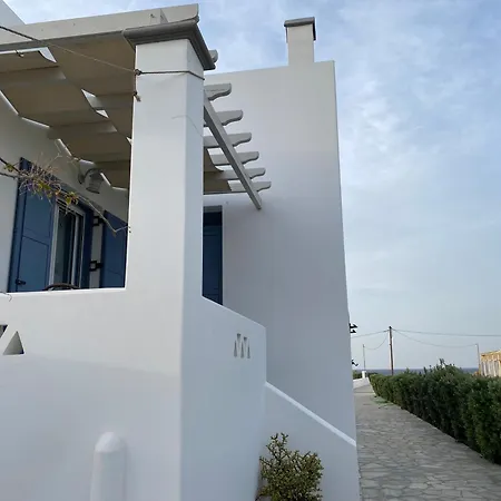 Pelagos On Gyrismata Hotel apartamentowy 3*